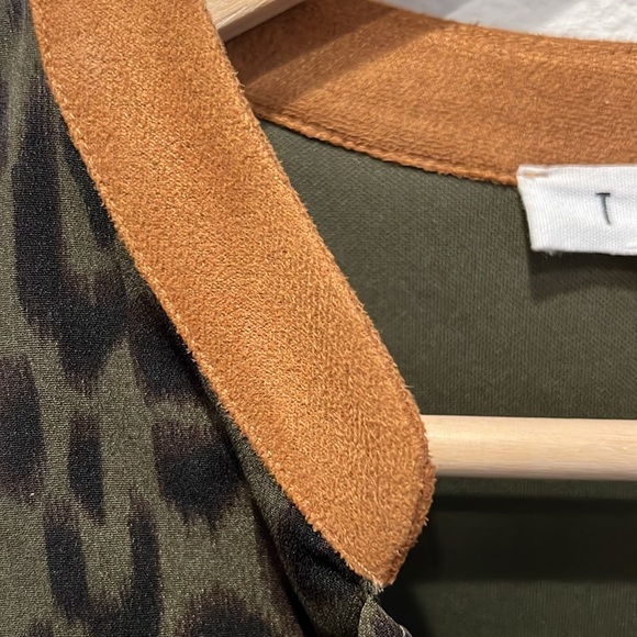 Animal Print Swing Dress - Picture 5 of 8